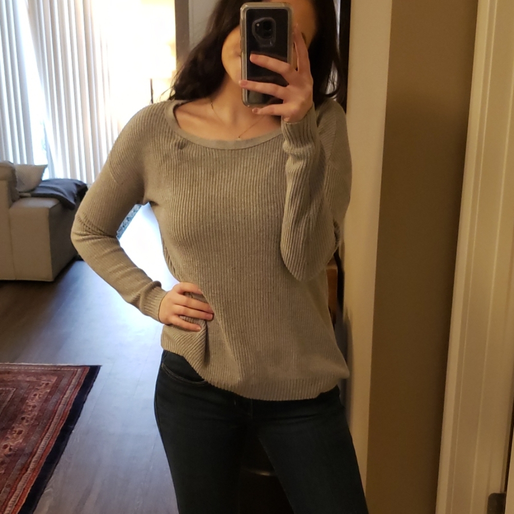 Banana Republic Pull Over Sweater